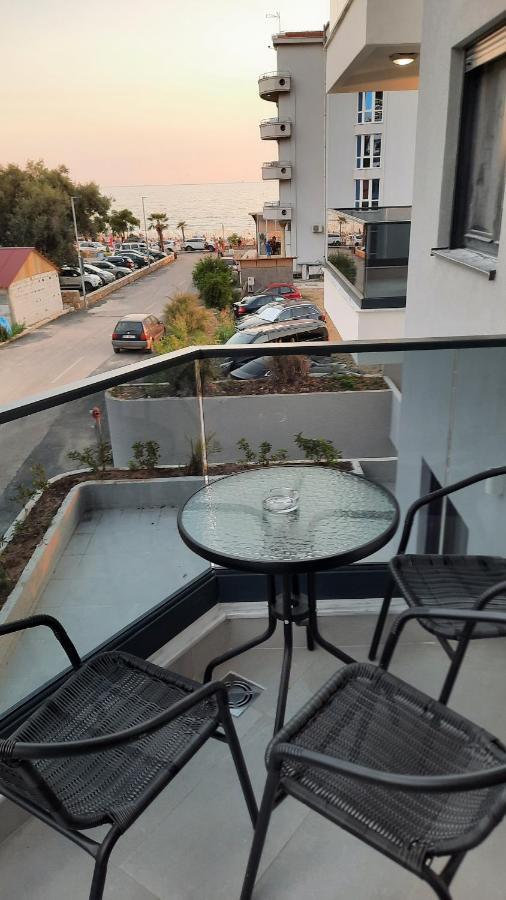 Apartment Beach D&A Бар Екстериор снимка